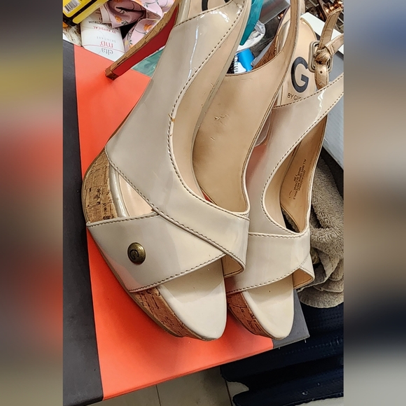 Guess open toe heel - Picture 2 of 3